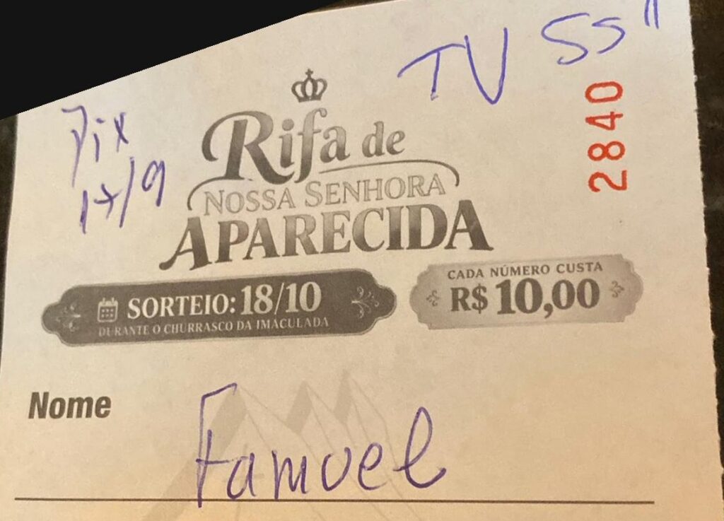 Bilhete premiado da Rifa de Nossa Senhora Aparecida, número 2840, prêmio TV 55 polegadas, em nome de Fanvel